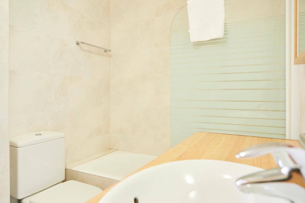 Urumea 4 - Apartamento Con Parking San Sebastián Eksteriør billede