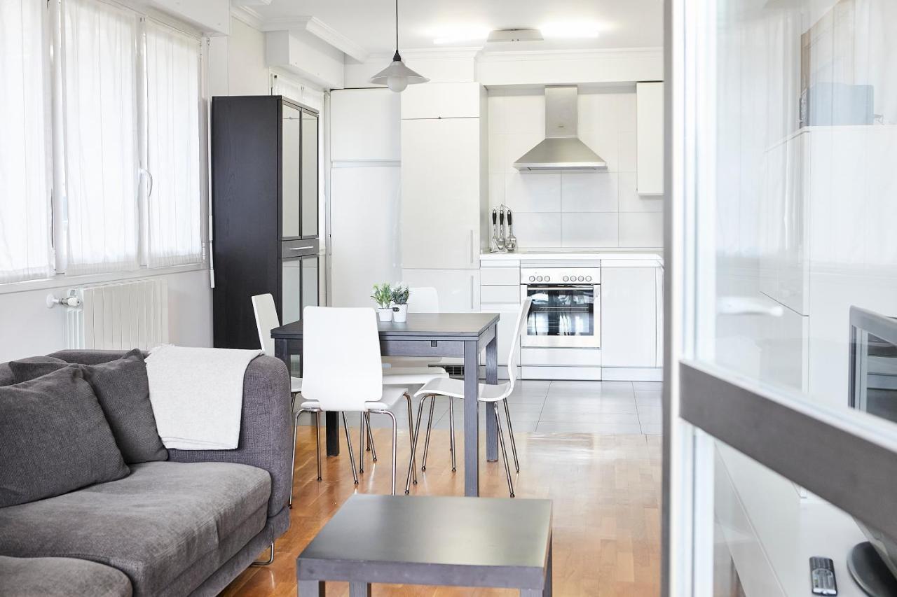 Urumea 4 - Apartamento Con Parking San Sebastián Eksteriør billede