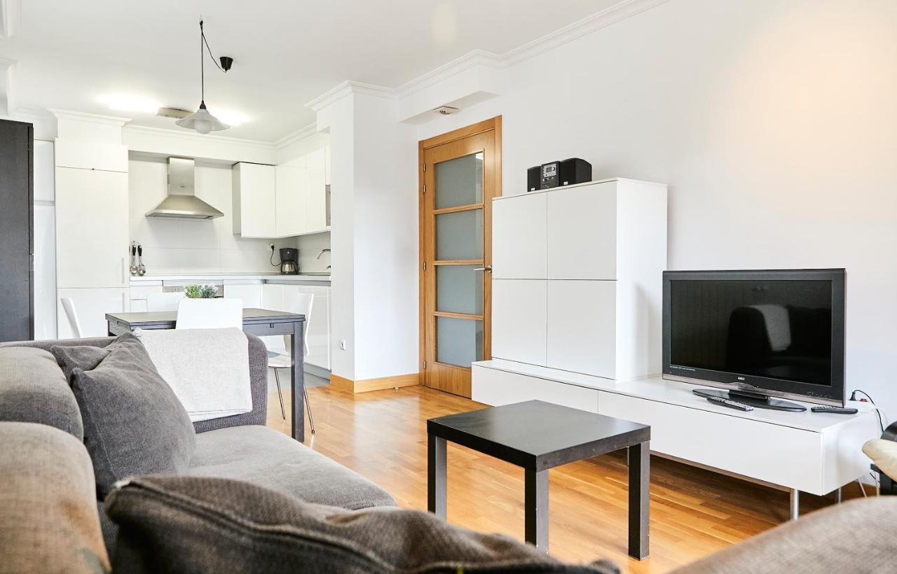 Urumea 4 - Apartamento Con Parking San Sebastián Eksteriør billede